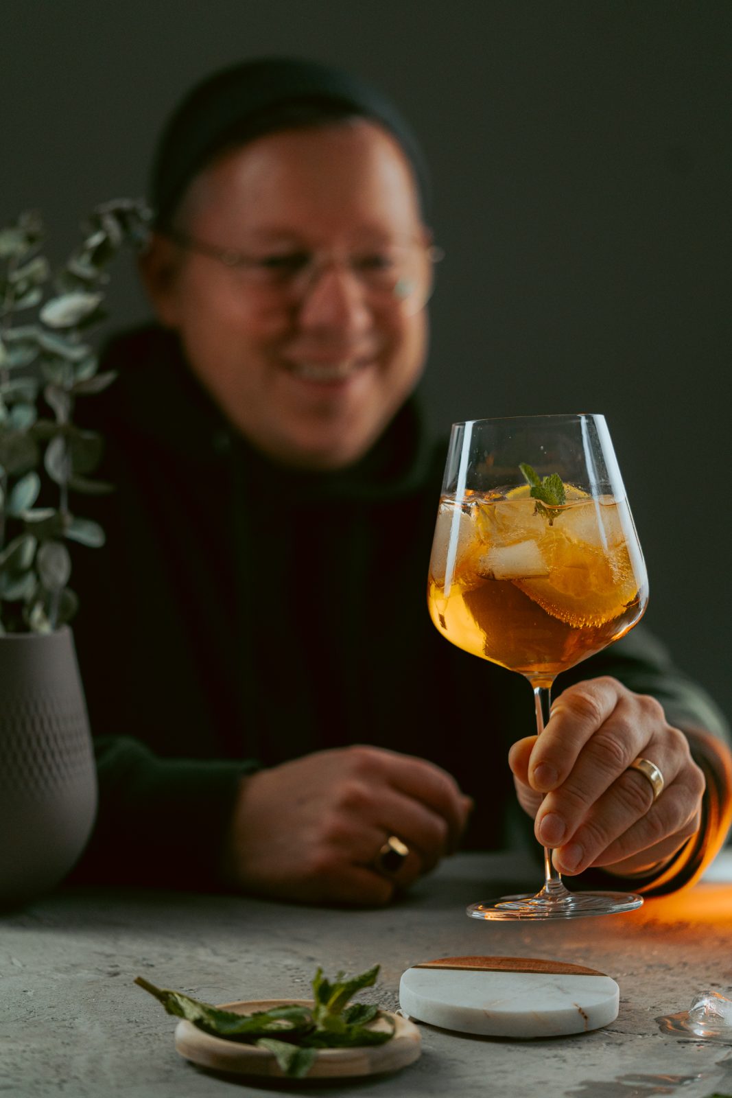 Rezept anlässlich zum #DryJanuary - der Totally Peachless ist unser liebster alkoholfreier Drink! Lasst ihn euch und euren Gästen schmecken.